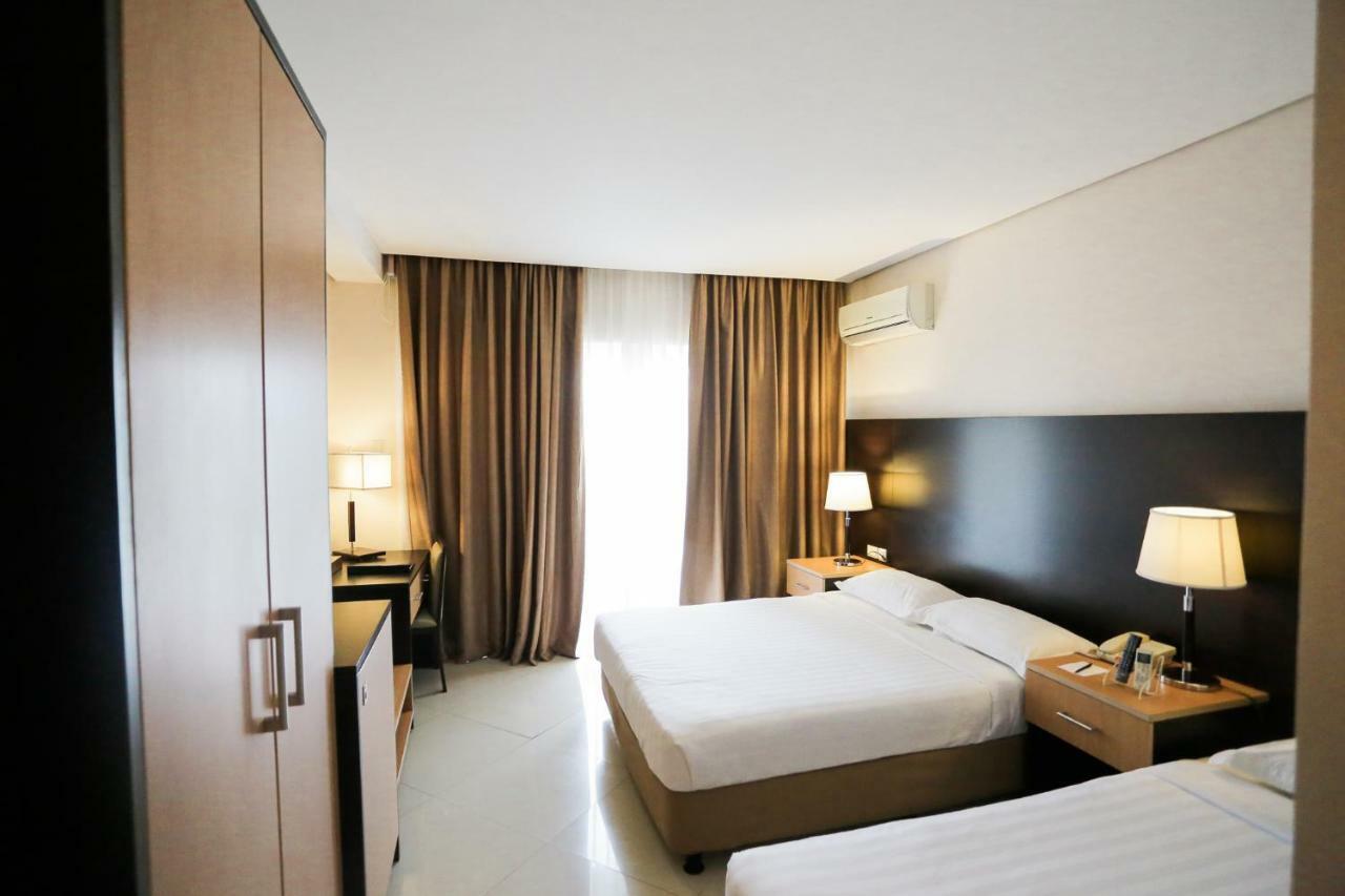 The Lake Hotel Tagaytay Tagaytay City Εξωτερικό φωτογραφία