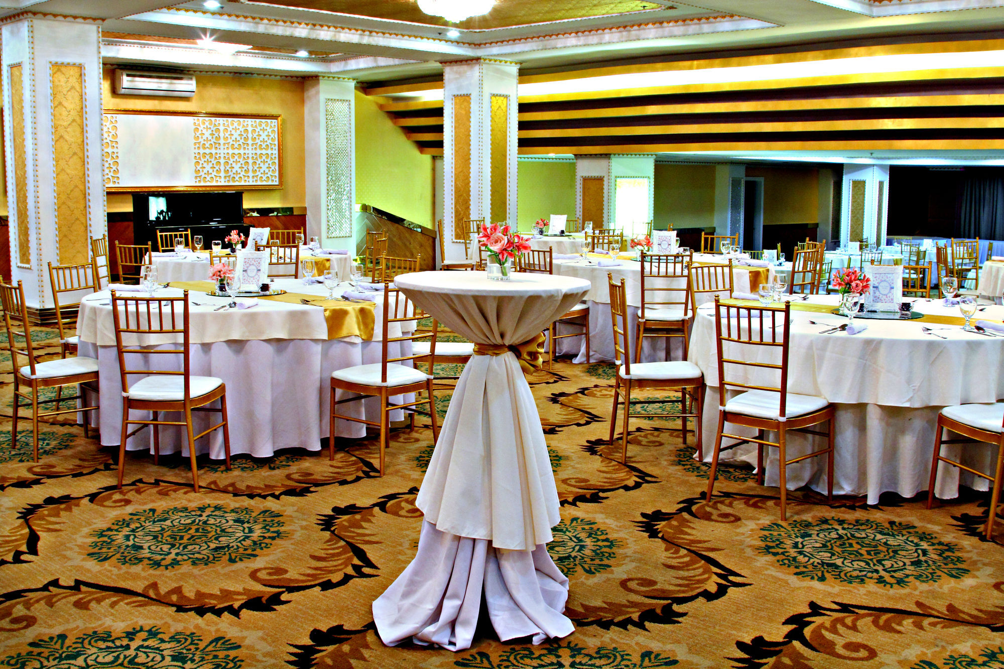 The Lake Hotel Tagaytay Tagaytay City Εξωτερικό φωτογραφία