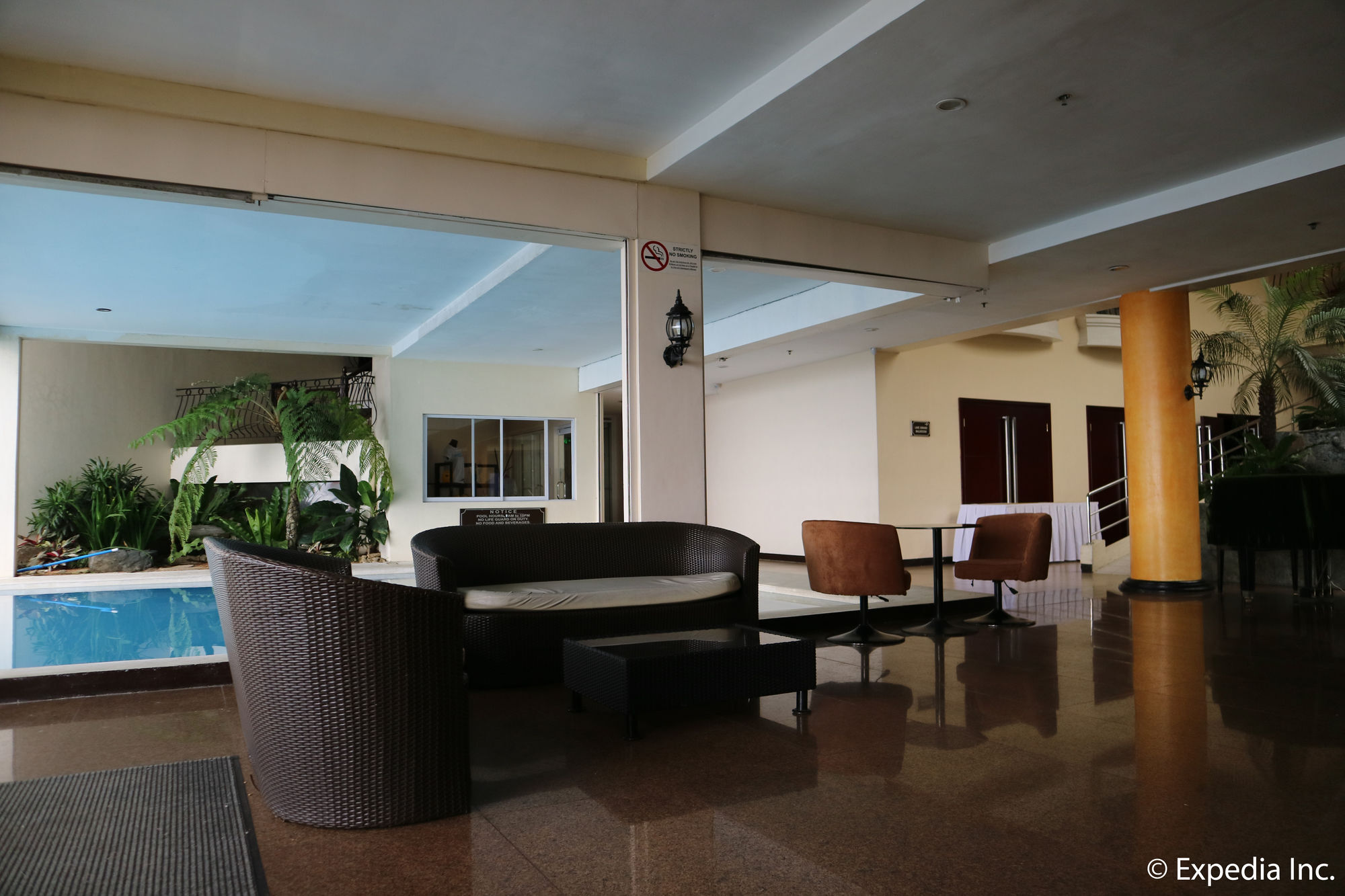 The Lake Hotel Tagaytay Tagaytay City Εξωτερικό φωτογραφία