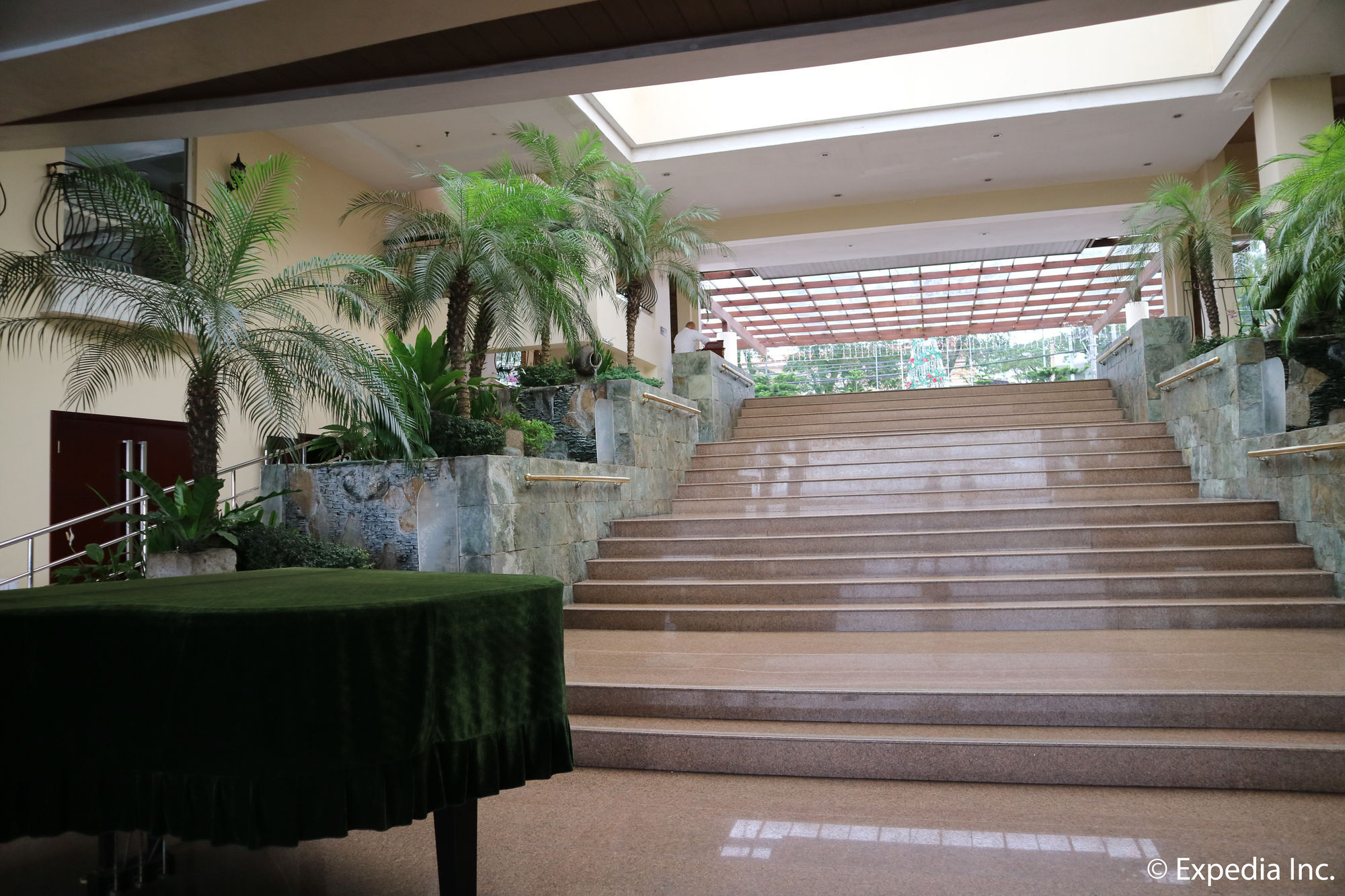 The Lake Hotel Tagaytay Tagaytay City Εξωτερικό φωτογραφία